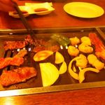 焼肉レストラン ピットイン 新橋店