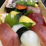 Hashiba Sushi - 折り寿司