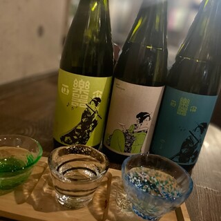 A sake tasting set at Tsugaru Vidro!