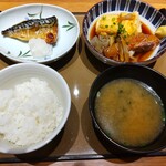 Yayoi Ken - 豚バラと軟骨旨とろ肉豆腐と焼き魚定食