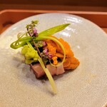 すし処 みや古分店 - 舞鶴のメジマグロ、ウニ、ウルイ、穂紫蘇