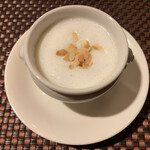 ゆとりろ軽井沢ホテル - POTAGE 冬野菜のミルクポタージュ 　アーモンドの香りを仄かに