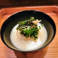 すし処 みや古分店 - 里芋のオランダ揚げ、春菊、はじかみなど、白味噌仕立ての南部煮
