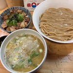 桐麺 本店 - 