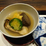 割烹 清風 - 蒸し物：牡蠣と季節の野菜