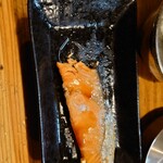 立ち呑み 美よ志 - 焼き鮭(食べさし)