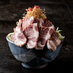 北海道带广猪肉盖饭文字烧
