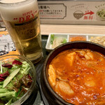 東京純豆腐 - 牡蠣スンドゥブ1,730円　生ビール580円