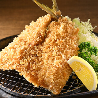 We have prepared a special dish where you can enjoy the horse mackerel "Golden Horse Mackerel" caught in Hasimizu at a reasonable price.