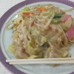 栄光 - 料理写真:太麺皿うどん