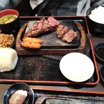 感動の肉と米 東浦店 - 