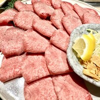 焼肉 高麗ガーデン 南堀江店 - 