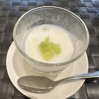 家寶 跳龍門 - サッパリめの杏仁豆腐