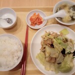 中国料理　八角 - 肉野菜炒め定食