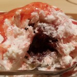 江戸焼肉 - いちごと杏仁豆腐のかき氷　