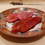 江戸焼肉 - 純血但馬万葉牛のシャトーブリアンとリブ巻き