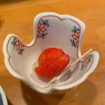 錦 - 季節の水菓子　苺に代わりました。