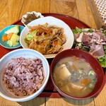 Wagashi Ensa - ピリ辛炒め、豚汁が旨い
