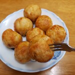 うまい屋 - フォークで食べる