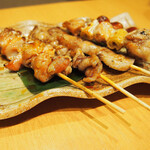 Assorted 4 skewers (salt/sauce)