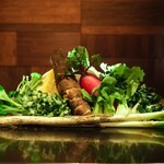 文菜華 - 柏産の朝採れ野菜をご用意しておまちしております