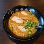 生粋家本店 - 料理写真:●Cセット　850円
　お好きなラーメン＋チャーハン（小）
　味噌四川ラーメン　選択

○味噌四川ラーメン
このお店の人気No.1ラーメン

辛さが大、中、小から選択出来たけれどしてない