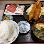 おおみや - ジャンボエビフライと刺身定食1650円