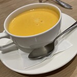 セントル ザ・ベーカリー - キャロットスープ
