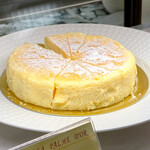 パティスリー＆ブーランジェリー ラ・パルム・ドール - チーズドール＠スフレチーズケーキ