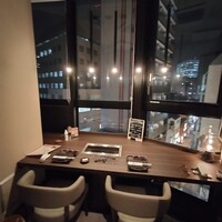 焼肉ぽんが 田町店 - 出窓の個室