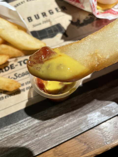 ファットバーガー (FATBURGER) - 渋谷/ハンバーガー | 食べログ