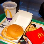 マクドナルド - 