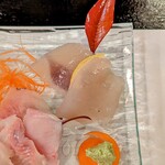 郷土料理ともん - 生コンニャクって感じです