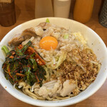 Ramen Boo Boo Tarou - 大ラーメン豚2枚＋汁なし＋ニラキムチ  アブラ ニンニク