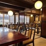 田季野 - 店内