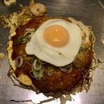 お好み焼と鉄板焼 和家 - 「肉玉そばスペシャル」(1300円)