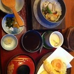 和風彩館 季の屋 - ホタテ釜飯&テンプラセット