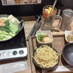 Hakata Motsunabe Ooyama - もつ鍋定食＋フルーツレモンサワー