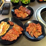 Ittougai Yakiniku Gen - 肉、肉♪