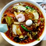 麺来 - ピリ辛五目ラーメン1000円