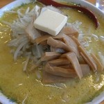 札幌館 - 味噌カレー牛乳ラーメン