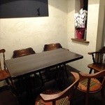 串酒場チチカブ - テーブル席もあります(’13.06月)