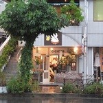 串酒場チチカブ - 外観：雨の日(’13.06月)