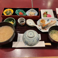 中之島なだ万 - 