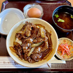 おかげ横丁 豚捨 - 「牛丼(上)(1800円)+生玉子(100円)」です