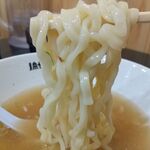 食堂 はせ川 - スープが麺に絡む