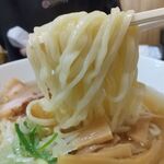 食堂 はせ川 - ツルツル感マックスの中太麺