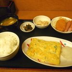 めしや宮本むなし - お母さんの玉子焼き定食680円