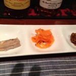 十年 - お通しはこの3種類。詳細は忘れた～＾＾：