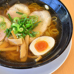 まるはちラーメン - しょうゆラーメン